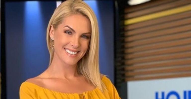 Ana Hickmann choca internautas ao aparecer morena e de cabelos curtos