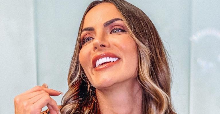 Carla Prata exibe novo visual e conquista elogios: ”Linda de qualquer jeito”