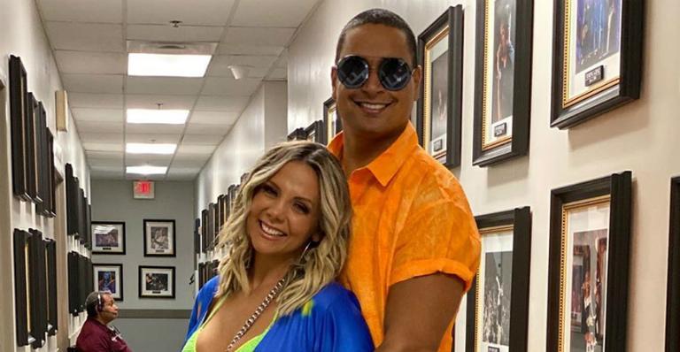 Xanddy relembra momento romântico ao lado de Carla Perez: ”TBT do amor”
