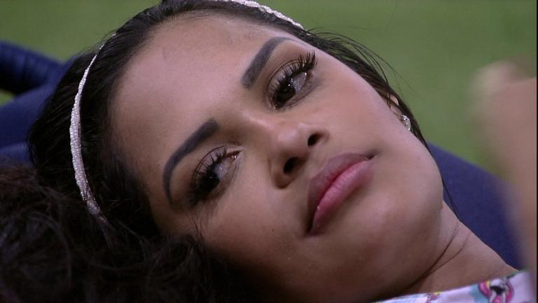Flayslane mostra corpão e fãs do BBB 20 elogiam a sister: ”Maravilhosa”