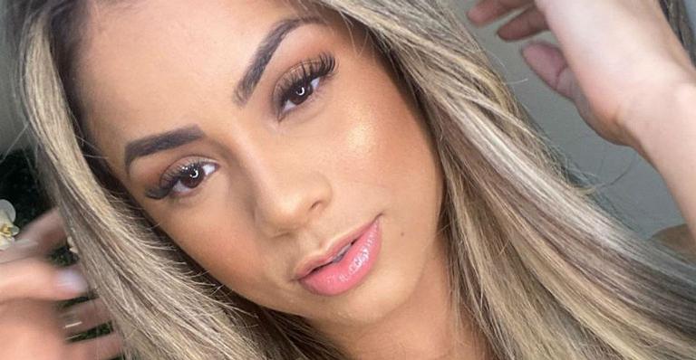 Lexa usa as redes sociais para mostrar o quanto está ansiosa com seu novo programa: ”To gritando”