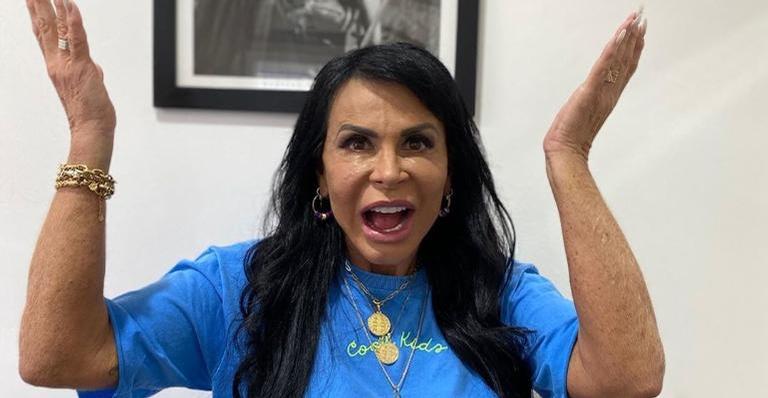Gretchen surge com anel de compromisso ao lado do novo affair após assumir namoro