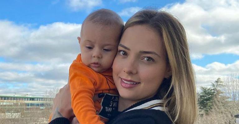 Carol Dantas veste o filho caçula com fantasia de elefante e explode o fofurômetro nas redes sociais