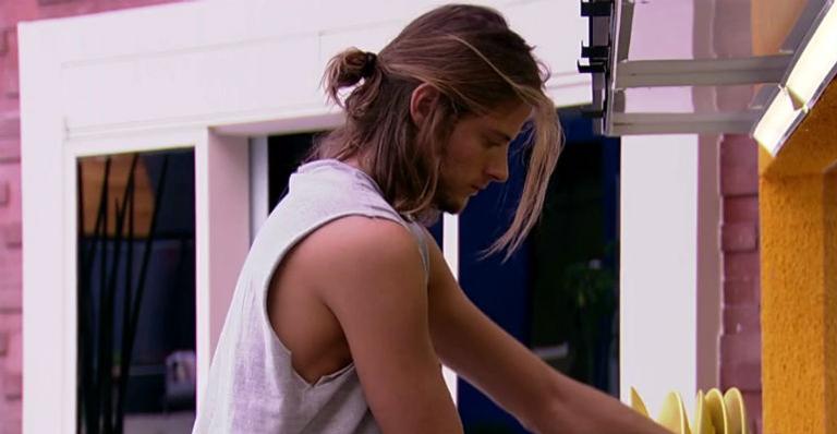 BBB20: Daniel é ignorado por sister: ”Acho que a Manu não fala muito mais comigo”