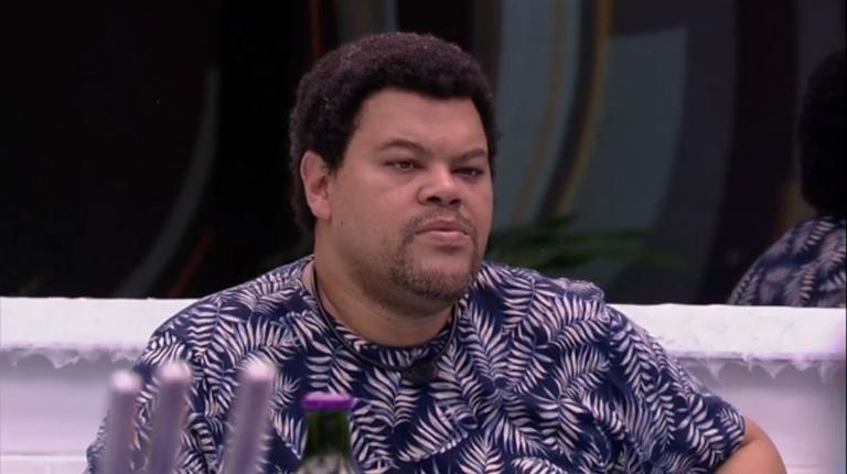 BBB 20: Depois de encontrar as suas roupas no chão, Babu desabafa com Prior: ”Fiquei bolado”