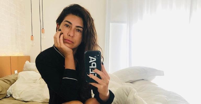 Em quarentena devido ao coronavírus, Fernanda Paes Leme ganha bolo dos vizinhos: ”Tô muito feliz”