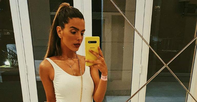 Giovanna Lancellotti viaja a trabalho e comenta sobre o Coronavírus: ”Deu medo? Deu sim”