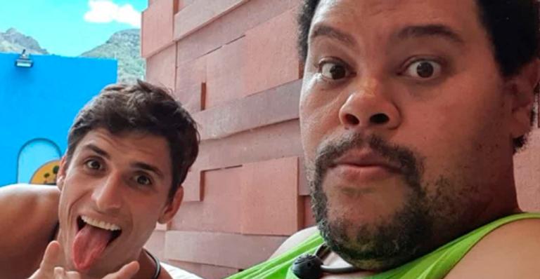 BBB 20: Babu ensina Felipe Prior a cozinhar para caso seja eliminado no paredão e derrete a web
