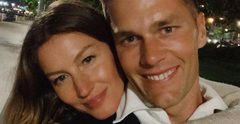 Tom Brady, marido de Gisele Bündchen, anuncia sua saída dos Patriots após 20 anos no time