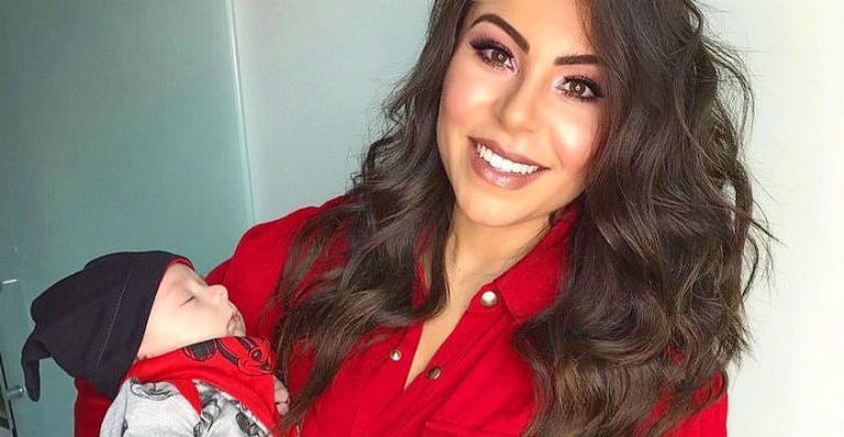 Andressa Ferreira posta clique amamentando o filho, Bento, e derrete o coração dos internautas