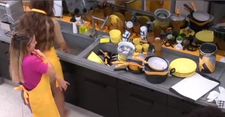 BBB 20: Louça não lavada gera desentendimento entre os brothers: ”Não vejo problema”