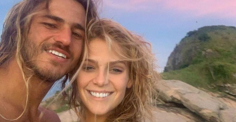 Ao lado de Caio Vaz, Isabella Santoni relembra viagem para o Jalapão com clique ousado