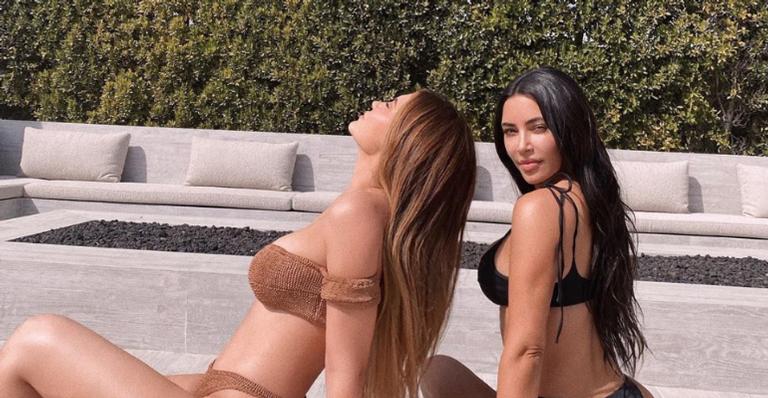 Kim Kardashian lamenta ter que ficar longe das irmãs na quarentena: ”Sinto muita falta”