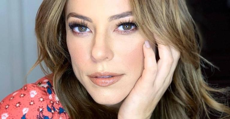 Paolla Oliveira publica clique raro nos bastidores de novela antiga: ”Muita saudade”