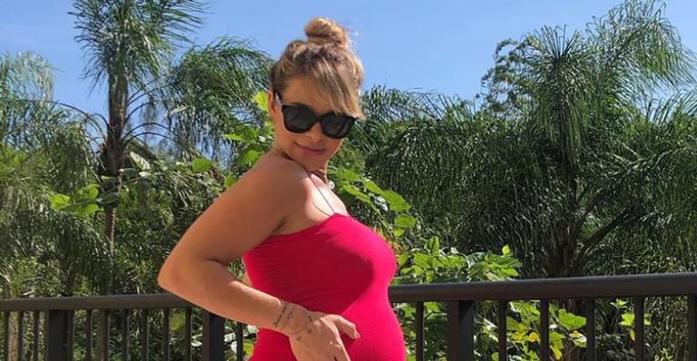 Dany Bananinha desabafa sobre pandemia na web: ”Não consigo parar de pensar nos problemas”