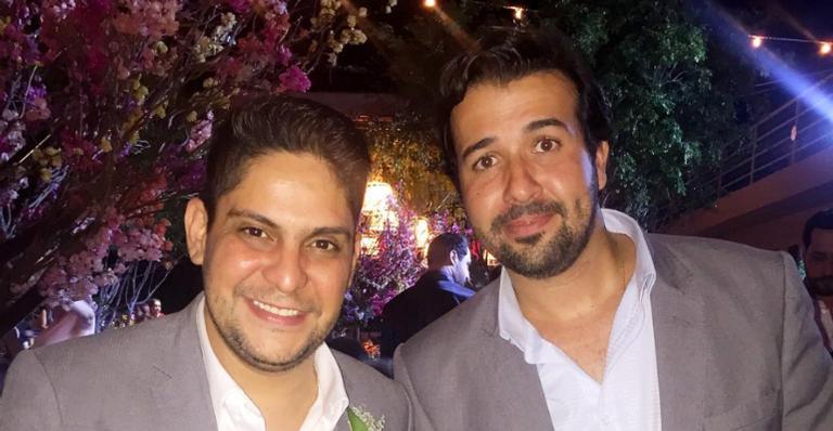 ”Entrou de mão dada comigo no casório”, dispara ex-cunhado de Jorge sobre nova namorada do cantor
