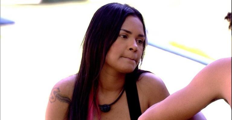 BBB20: Flayslane mostra medo de Paredão com Ivy e Daniel: ”Ninguém quer separar os dois”