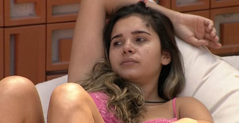 BBB20: Gizelly sobre Prior: ”Posso ter o romance que for, continuo votando nele”