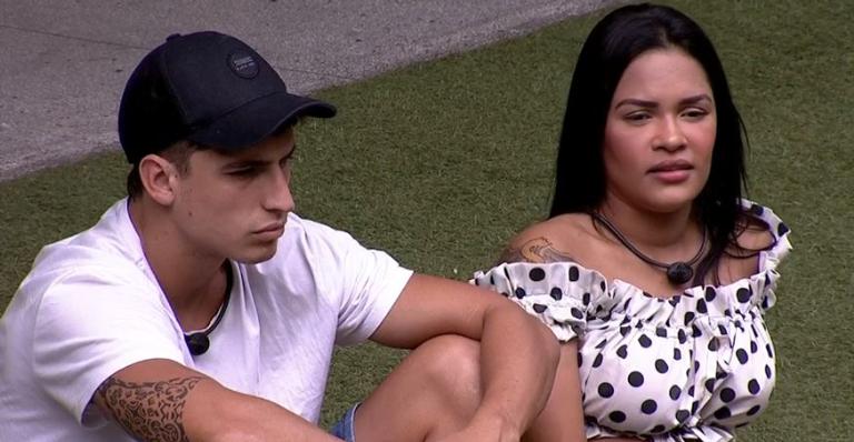 BBB20: Prior conversa com Flay sobre Mari e dispara: ‘Você não está vendo a cobra que está do lado’