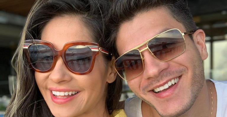 Mayra Cardi registra dia de faxina em casa ao lado de Arthur Aguiar
