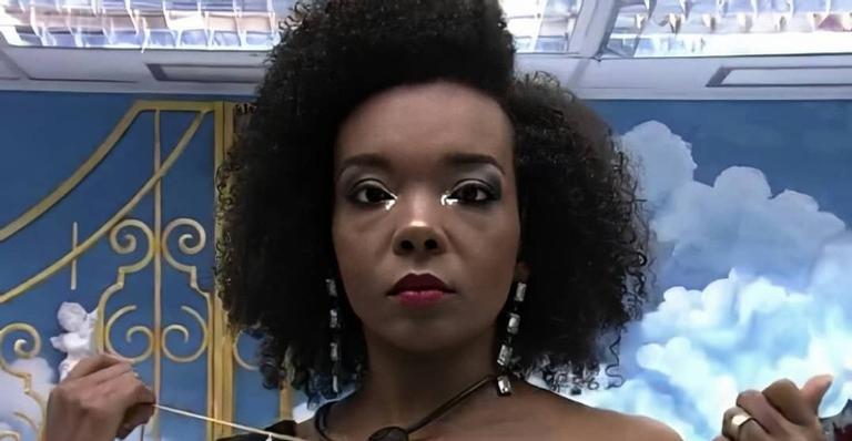 Perfil de Thelma vai contra indicação da sister: ”Tem coisas que a Thelma ainda não enxerga”