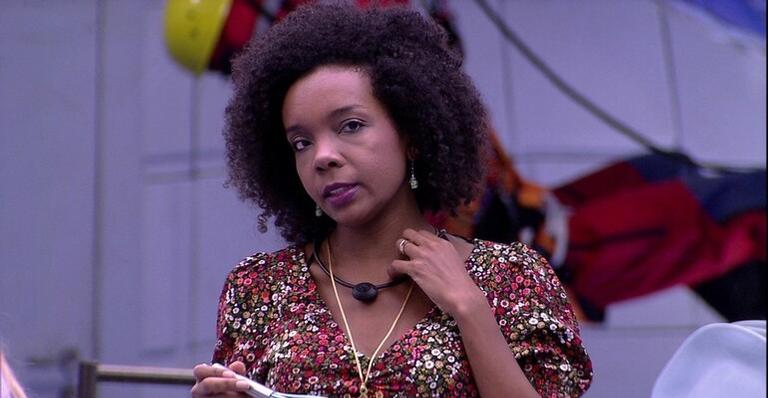 BBB20: Thelma ironiza xingamento de Flayslane: ”Preciso deixar de ser planta”