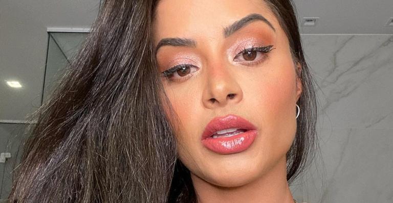 Em quarentena, Aline Riscado ostenta boa forma durante treinamento