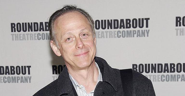Ator Mark Blum, de ‘Crocodilo Dundee’, morre após ser diagnosticado com coronavírus