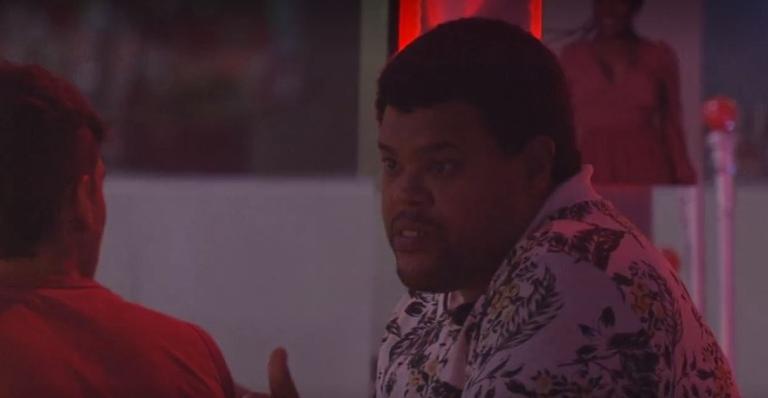 BBB20: ”Ela é o quinto elemento da maioria”, dispara Babu Santana sobre sister