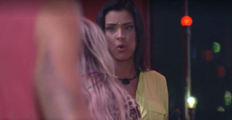 BBB20: ”Está ficando ridículo”, dispara Ivy ao falar sobre Gizelly, Felipe Prior e Flayslane