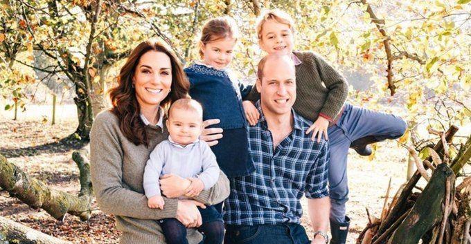 Coronavírus: Filhos dos Duques de Cambridge aparecem batendo palmas para profissionais de saúde