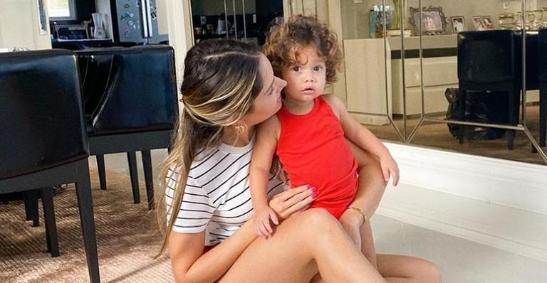 Thyane Dantas, esposa de Wesley Safadão, curte o dia em quarentena com filho caçula e encanta a web