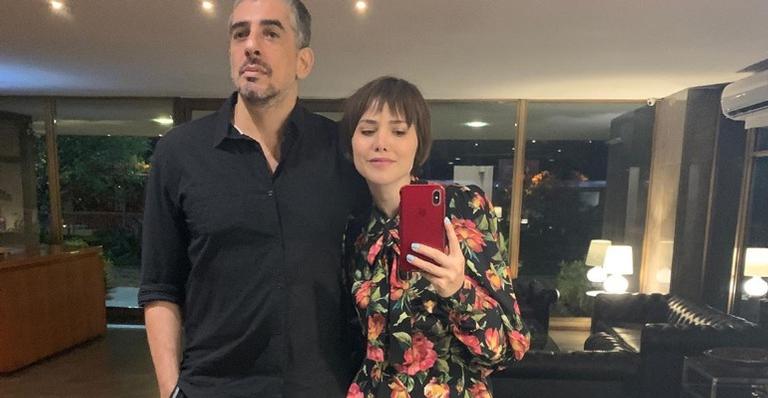 Ao postar foto da mãe e do filho, Leticia Colin reflete sobre a quarentena: ”Tesouros guardados”