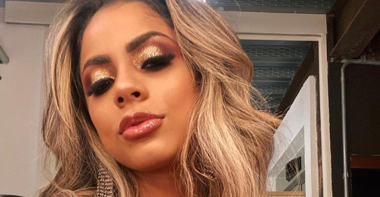 Em quarentena, Lexa decide gravar clipe sozinha em casa: ”Adoro desafios”