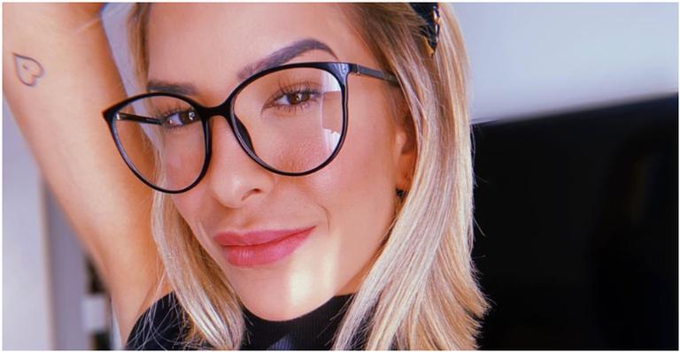 Lore Improta aproveita quarentena para organizar suas coisas: ”Tava uma bagunça danada”