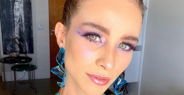 Laryssa Ayres mostra como faz seus encontros diários com os amigos: ”Adaptados virtualmente”