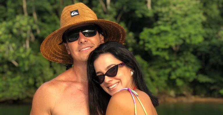 Vera Viel relembra registro de 1998 com o marido, Rodrigo Faro e encanta web: ”Dois bebês”
