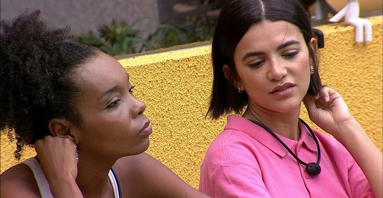 BBB20: Thelma conversa com Manu sobre Paredão: ”Vai todo mundo no Babu”