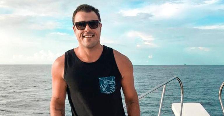 Joaquim Lopes lembra viagem com namorada e reflete sobre quarentena: ”Vamos sair dessa juntos”