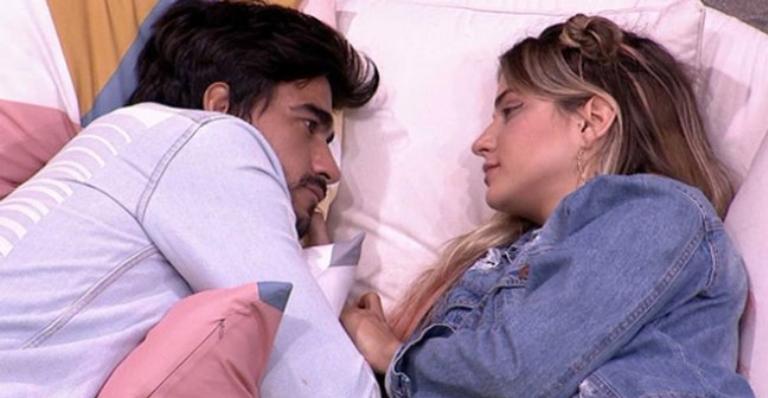 BBB 20: Tarde demais? Gabi quer conversar com Guilherme mas modelo apaga fotos com a cantora