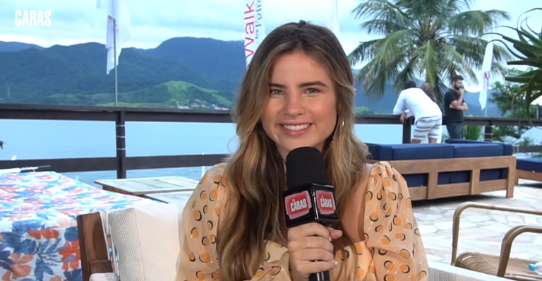 Giulia Be impressiona com vozeirão ao cantar Justin Bieber e Ed Sheeran