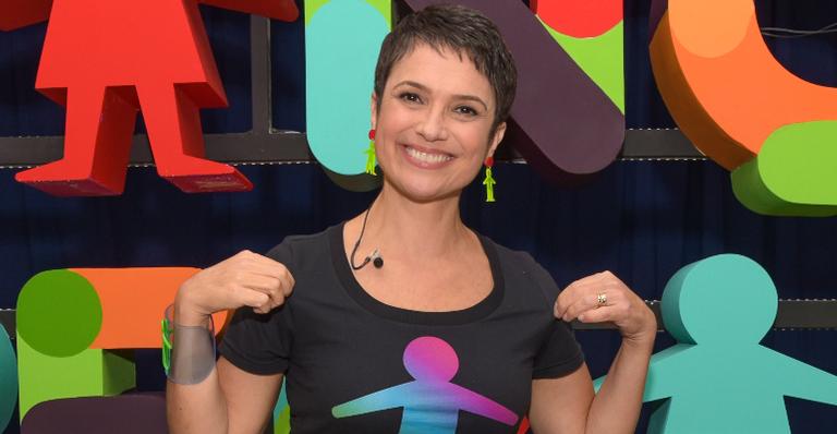 Usando suas redes sociais, Sandra Annenberg celebra o Dia do Jornalista: ”Parabéns aos colegas”