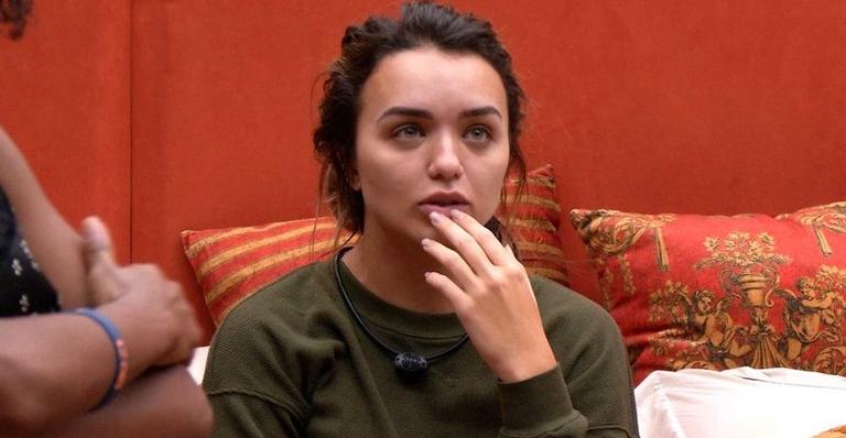 BBB20: No quarto do Líder, Rafa observa Gizelly, Ivy e Mari: ”Ouvi o meu nome”