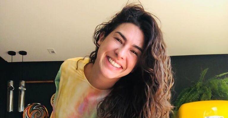 Curada do coronavírus, Fernanda Paes Leme surge em momento raro com o pai