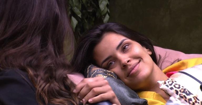 BBB 20: Ivy comenta com Mari sobre a sua relação com Thelma e Babu: ”Converso mais com ela”