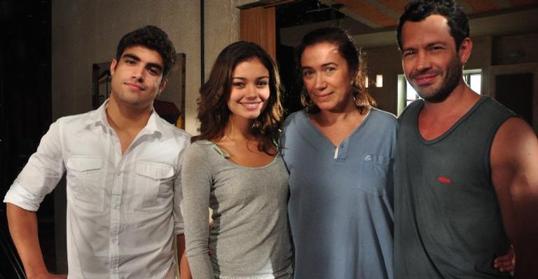 Personagem é flagrada em momento íntimo na novela ‘Fina Estampa’