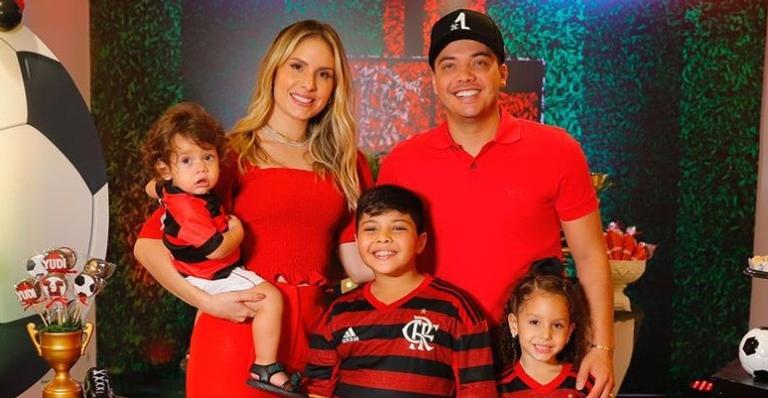 Thyane Dantas aparece em momento fofo com os filhos e o enteado e encanta as redes sociais