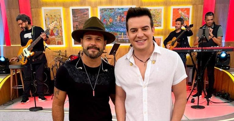 Com vídeo de Babu Santana, Marcos e Belluti anunciam live show: ”É com a gente”