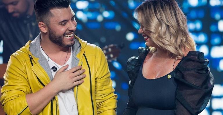 Após live, Marília Mendonça ganha homenagem de Murilo Huff: ”Sem querer ser melhor do que ninguém”