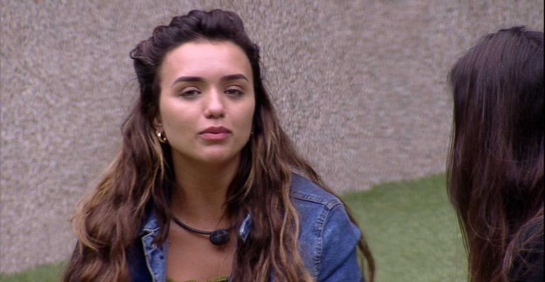 BBB20: Em conversa com Mari Gonzalez, Rafa Kalimann desabafa: ”Acho que te julguei muito”